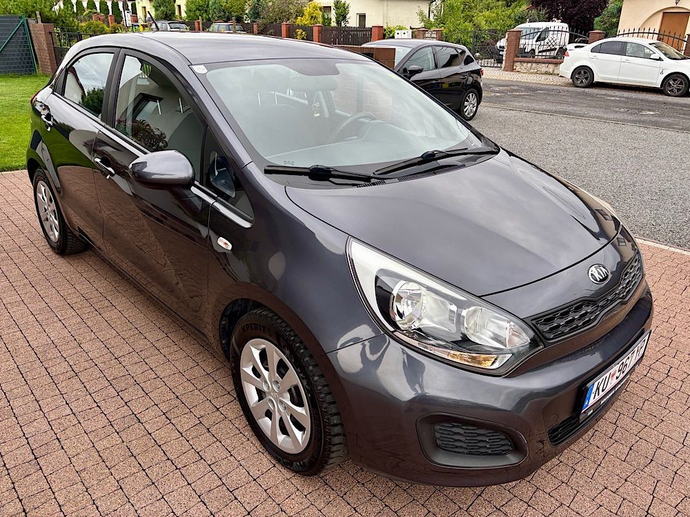Kia Rio Benzyna Klimatyzacja Bluetooth Model 2014 Bardzo Ładny
