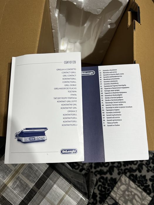 Delonghi MultiGrill CGH1012D