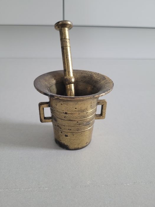 Moździerz mosiężny piękny vintage