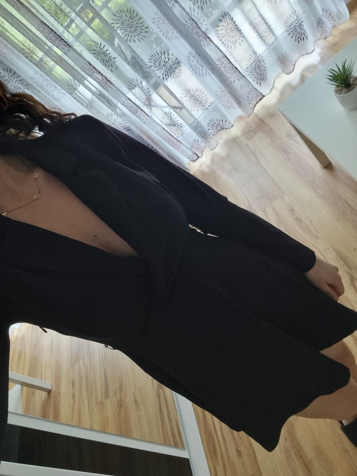Nowa czarna sukienka o kroju marynarki r. S, sukienka na długi rękaw