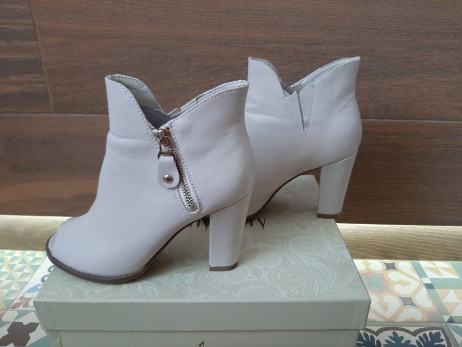 Botki r36 jak nowe