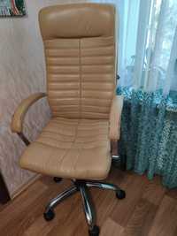 Офісне крісло Orion