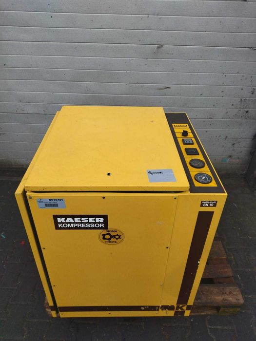 SPRAWNA!!! Sprężarka śrubowa KAESER SK19 11kW 1.75m3/min S015701