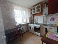 2-к квартира у цегляному будинку на Подолі. №11281