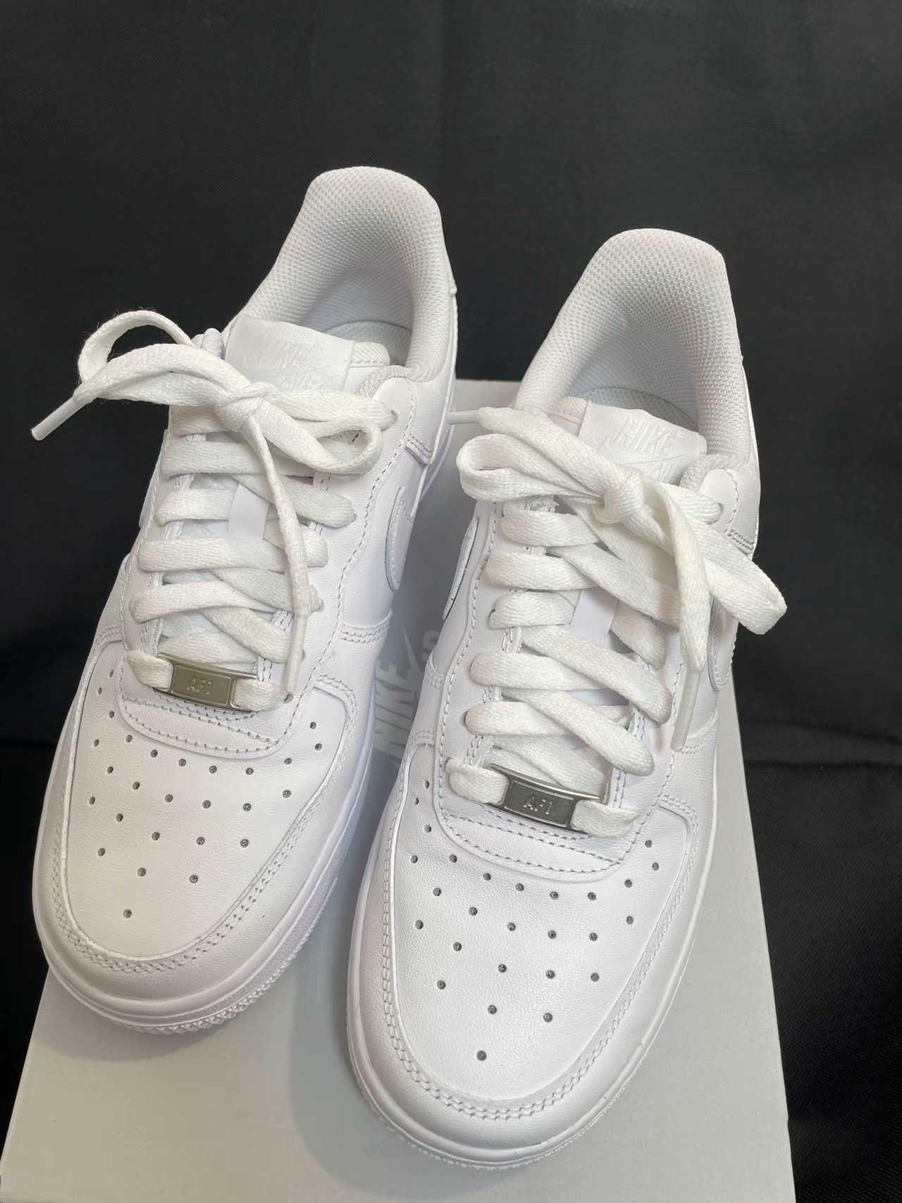 Nike Air Force 1 Low '07 White 38.5