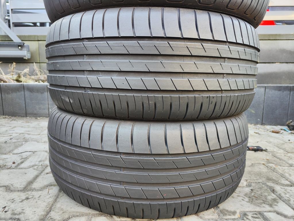 215/50/17 Goodyear  Efficient Grip Performance komplet