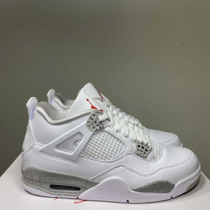 Jordan_4_Retro_White_Oreo R.42