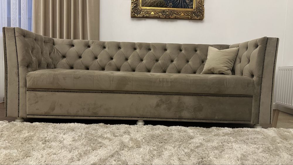 Комплект мʼяких меблів. Диван і 2 крісла. Класичний, неокласичний.