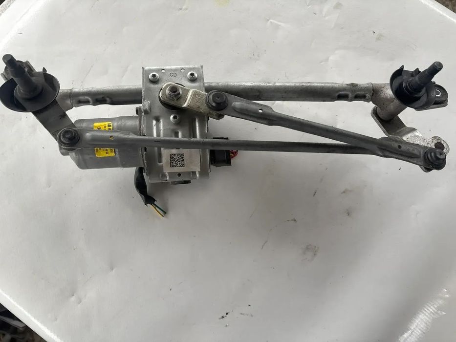 MECHANIZM WYCIERACZEK I SILNICZEK HYUNDAI SANTA FE