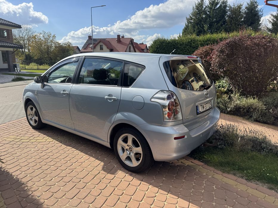 Toyota Corolla Verso 7 osobowa 1.8 B+LPG