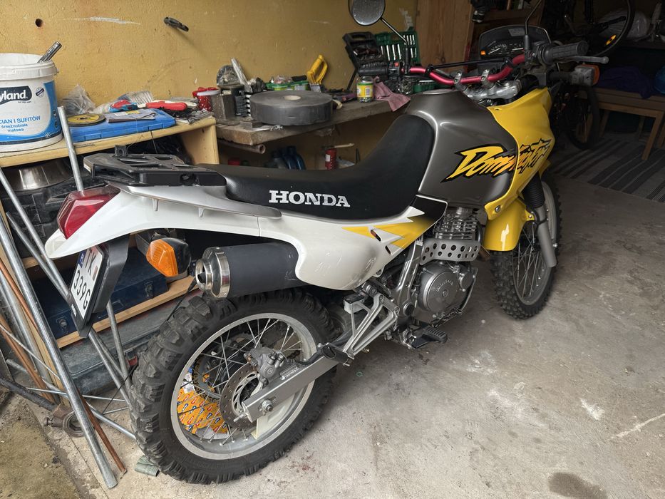 Piekna Honda NX 650 Dominator - znikomy przebieg!!!