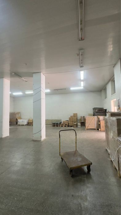 Комерційна  будівля Вижниця