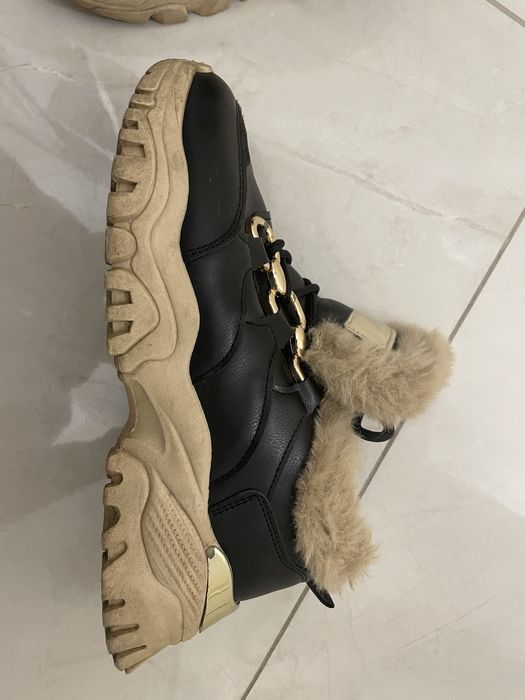 Утеплені кросівки