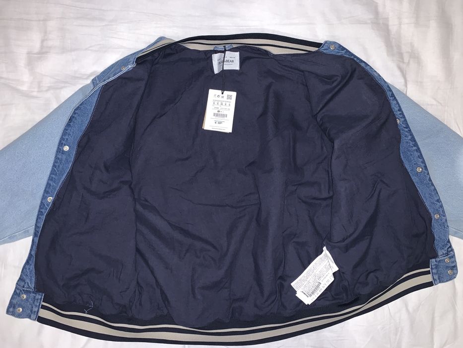 Джинсовый бомбер Pull&Bear. Куртка Pull and Bear