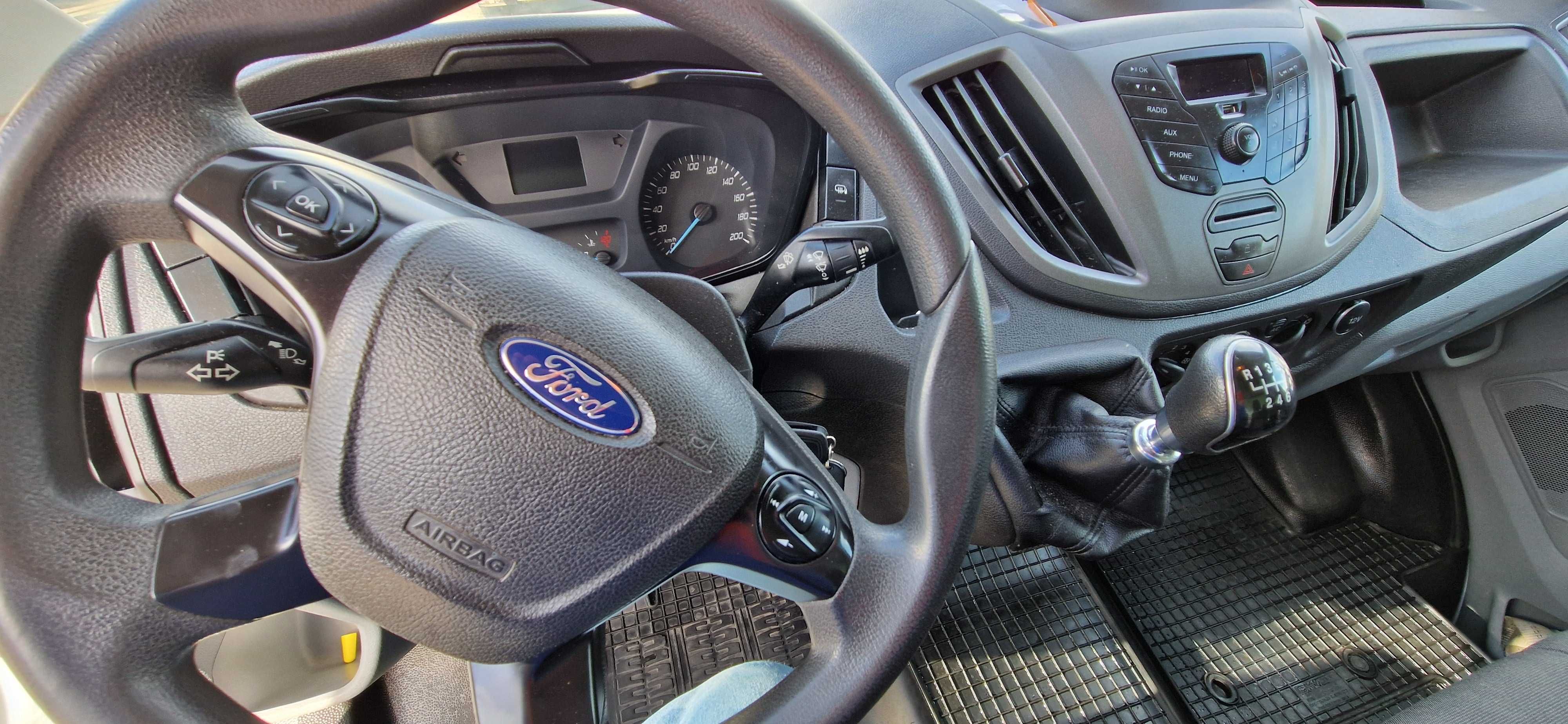 Ford Transit Kontener