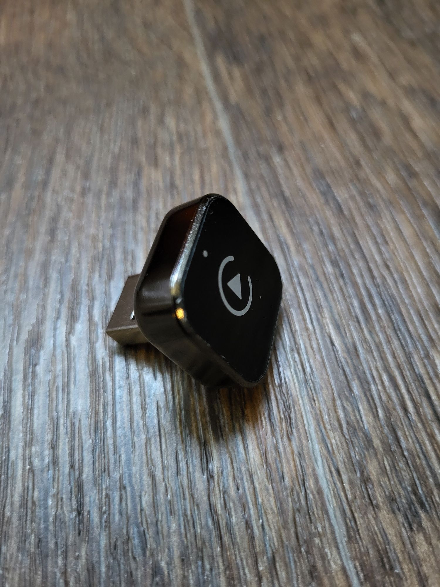 Бездротовий Apple Carplay/Android auto міні адаптер