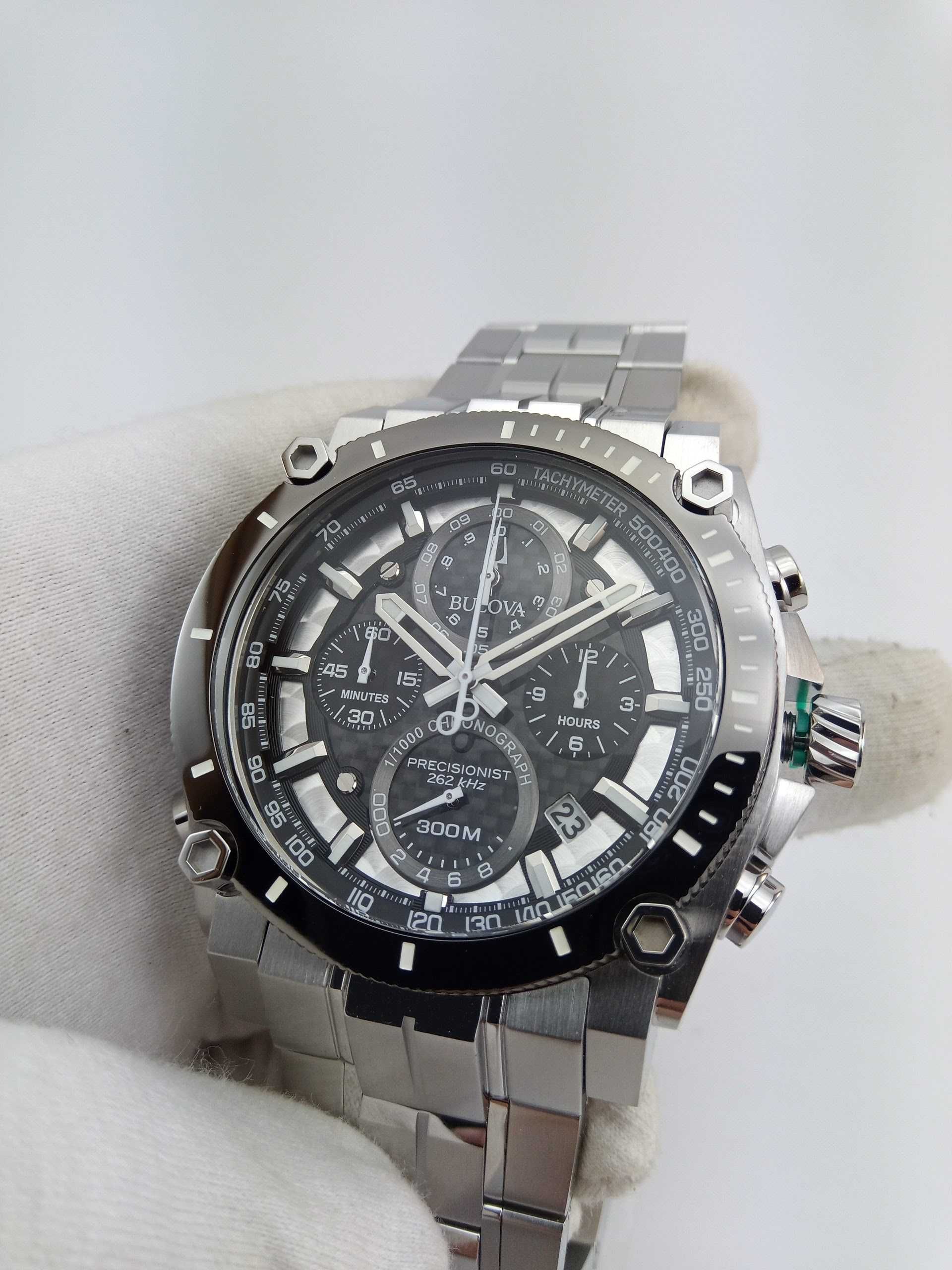 Часы Bulova Precisionist 98B405 300м 262 кГц хронометр 1/1000 сек $975