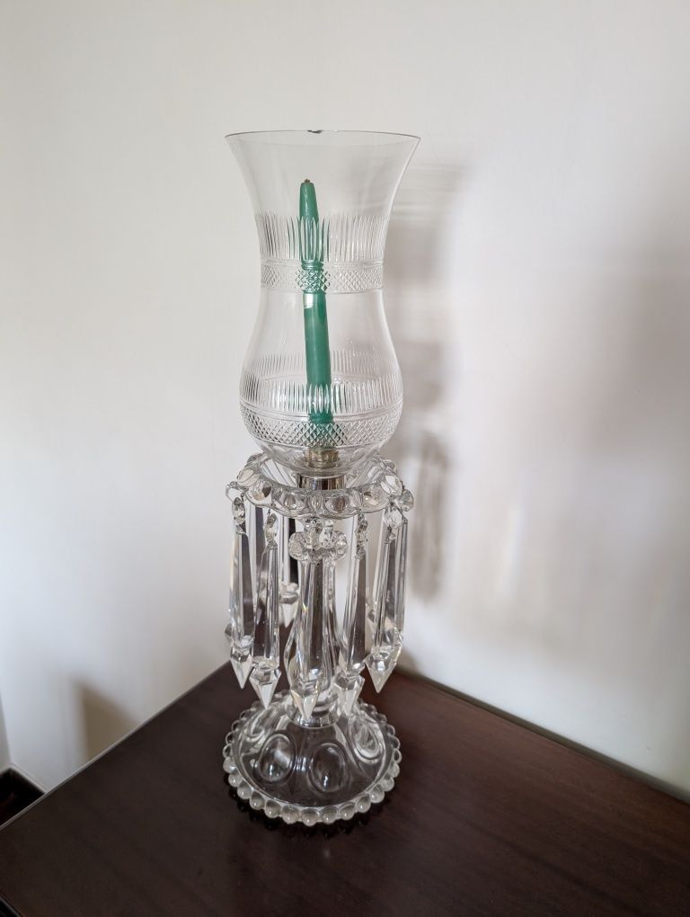 2 Magníficos Candelabros/Castiçais Antigos em Cristal Lapidado com Pin