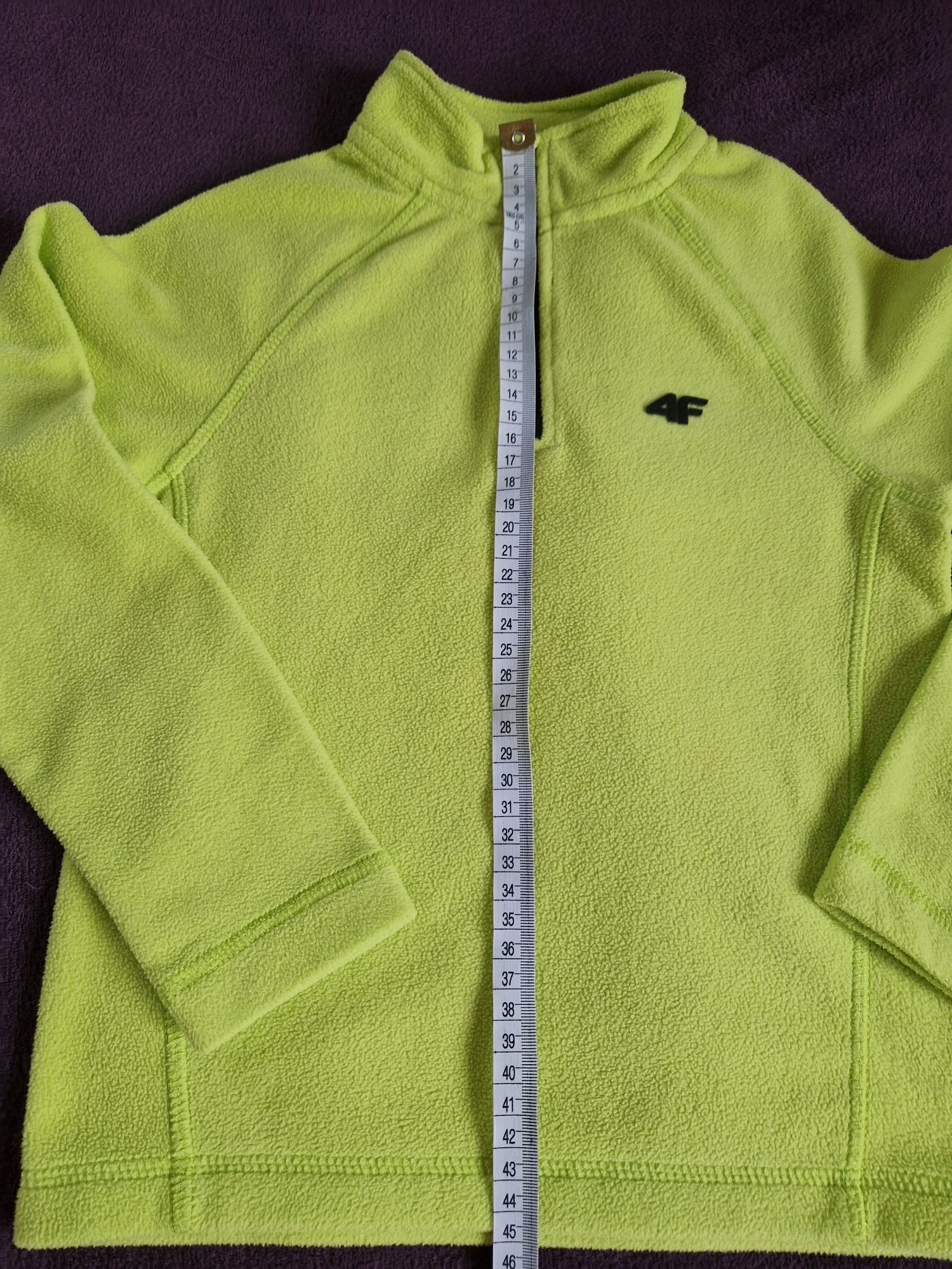 Polarek firmy 4f rozmiar 122/128