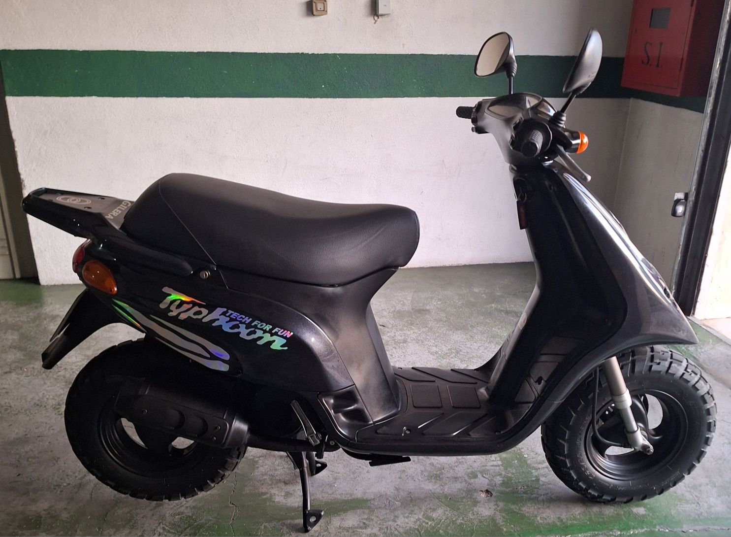 Scooter Gilera Typhoon 50