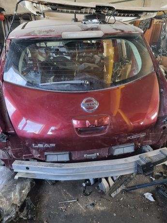 Кришка багажника Nissan Leaf 2016