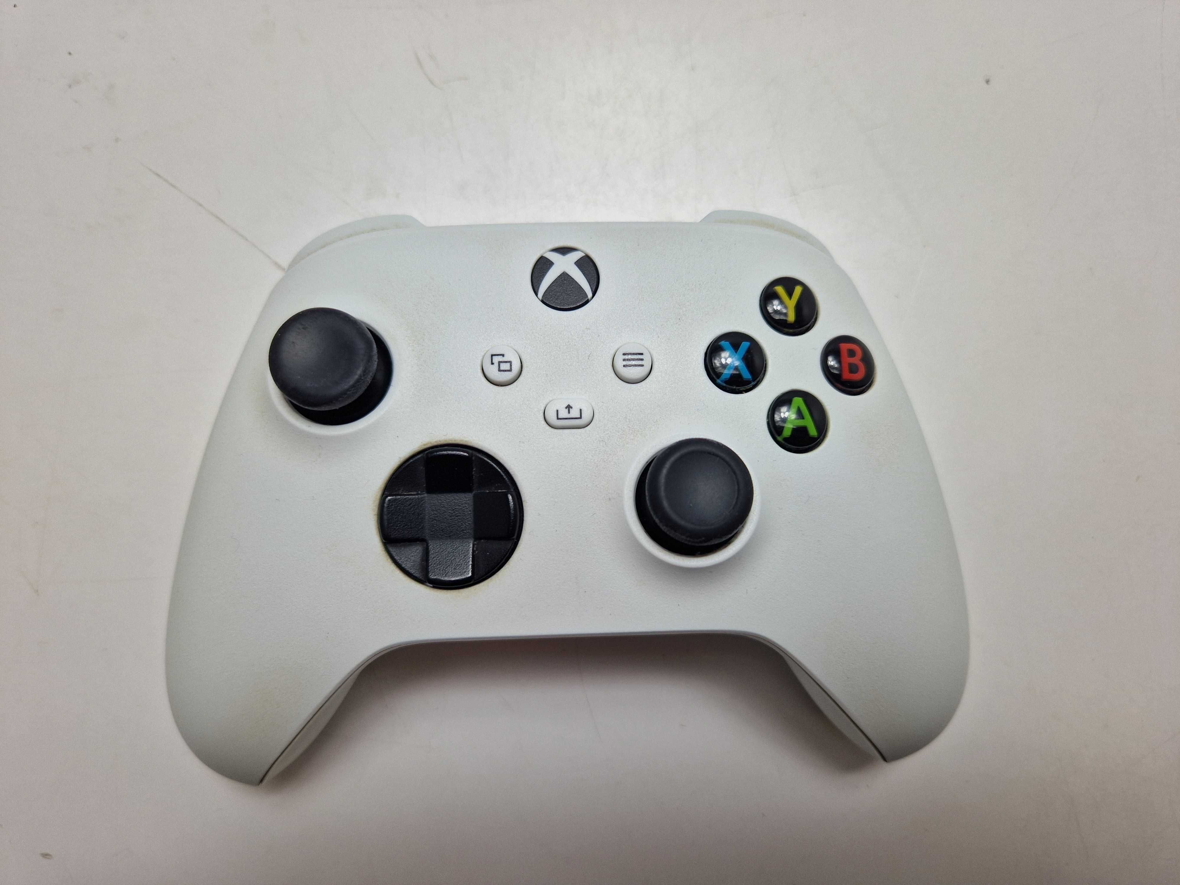 Kontroler bezprzewodowy Microsoft Xbox Series X/S/ONE PC biały