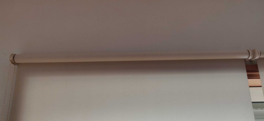 Estores de rolo / Sunsets / Blackouts / Screens de cor beije AKI