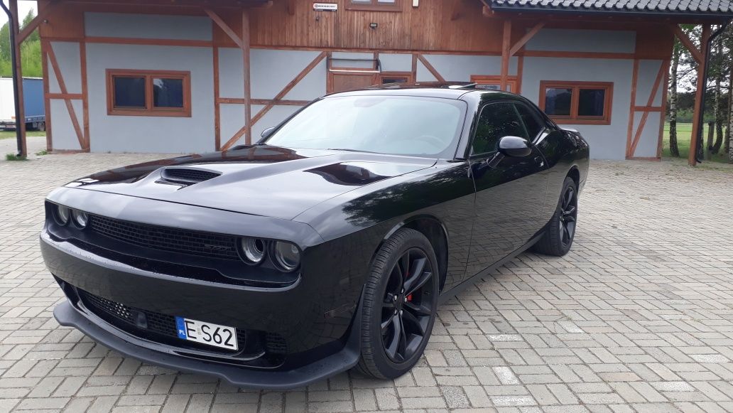 Dodge challenger R/T plus