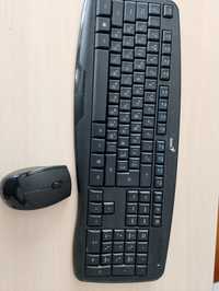 Клавиатура Genius Wireless KB-8000X/K: 10 + мышка один USB на двоих