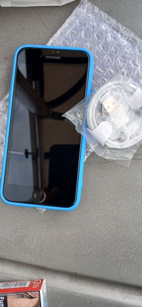 Samsung A15 e iPhone se 2 geração como novos