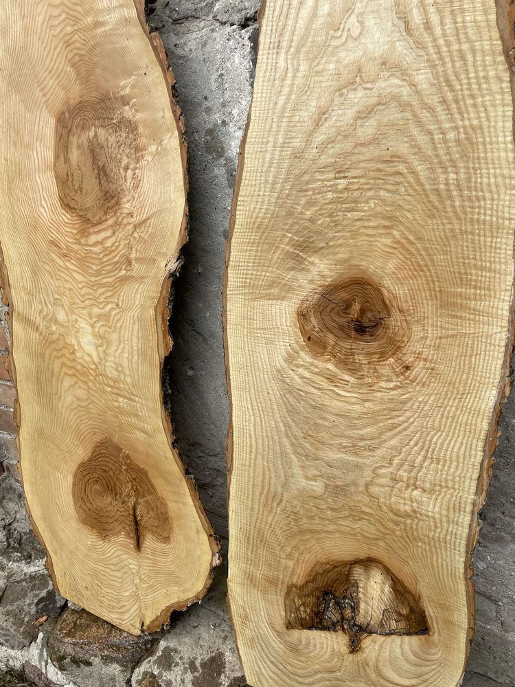 Jesion . Deski . Drewno . Live Edge