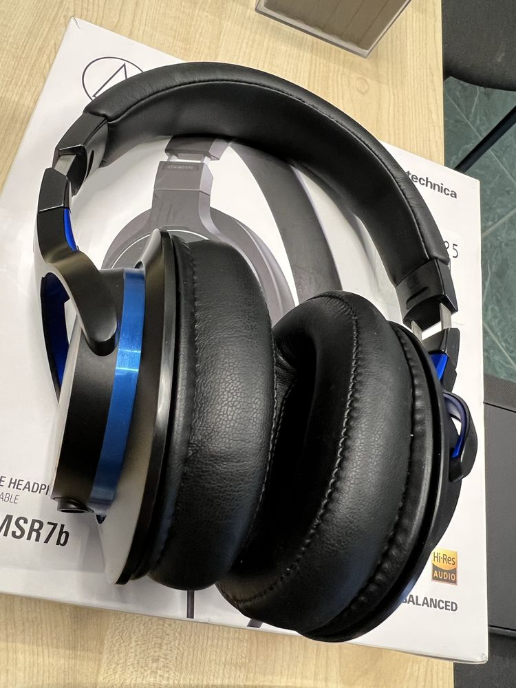 Навушники Audio-Technica ATH-MSR8b (Balanced)