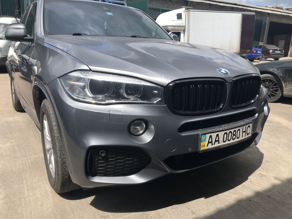 Решетки (Ноздри) BMW X5 F15 / X6 F16 Глянець ф15 ф16