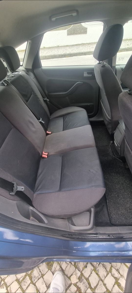 Carro Ford Focus 1.4 2005