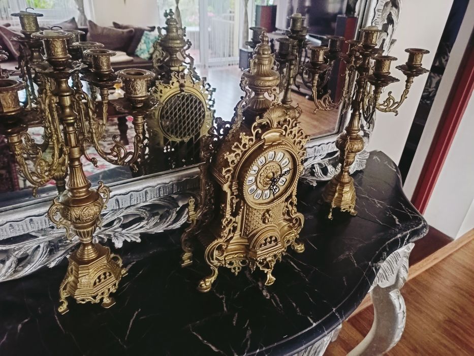 Zegar plus 2 kandelebry