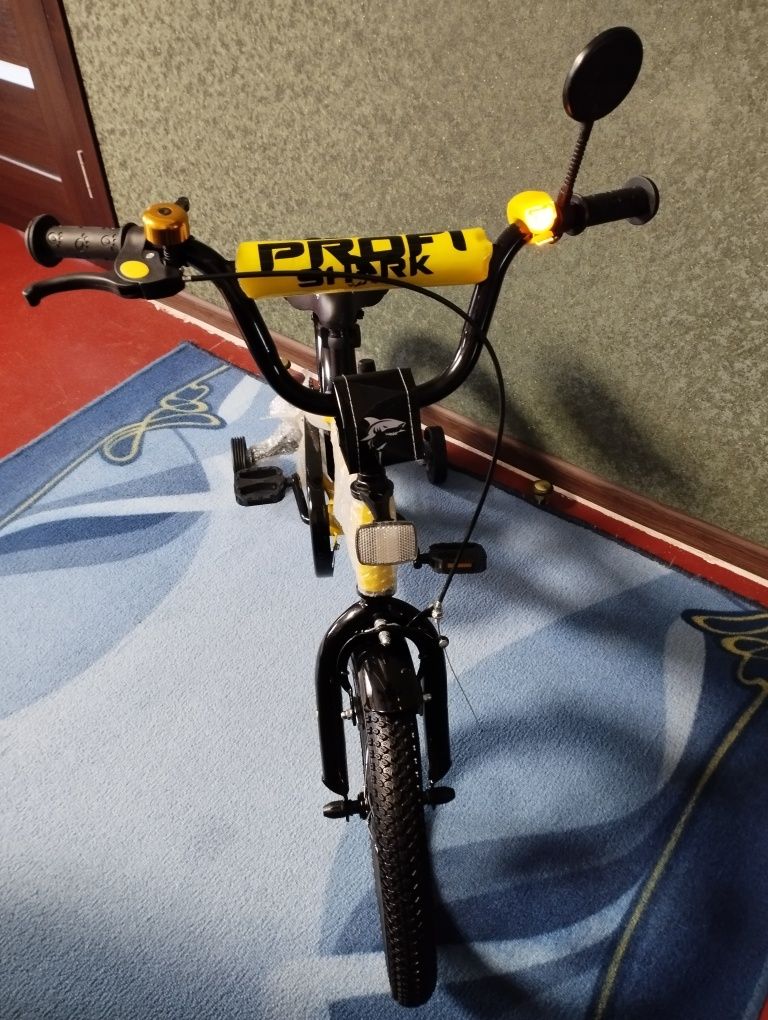 Продам  велосипед Profi Shark Y16212-1