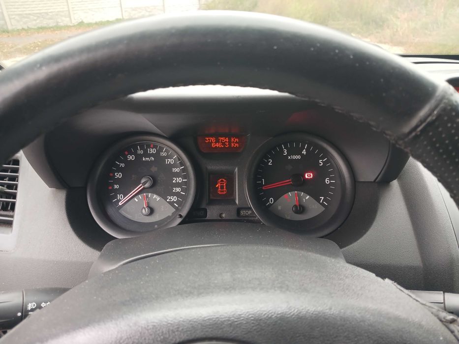 Продам RENAULT Megane