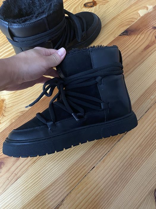 Жіночі зимові уггі (дутики )H&M