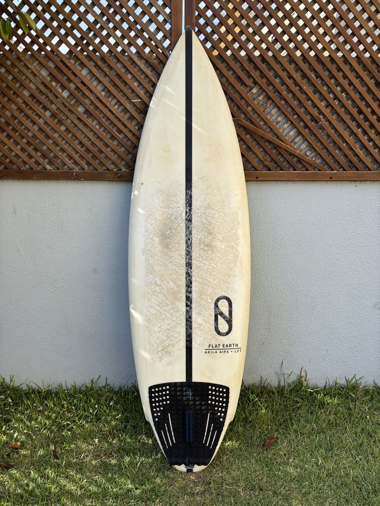 Prancha Slater Designs Flat Earth 5’7