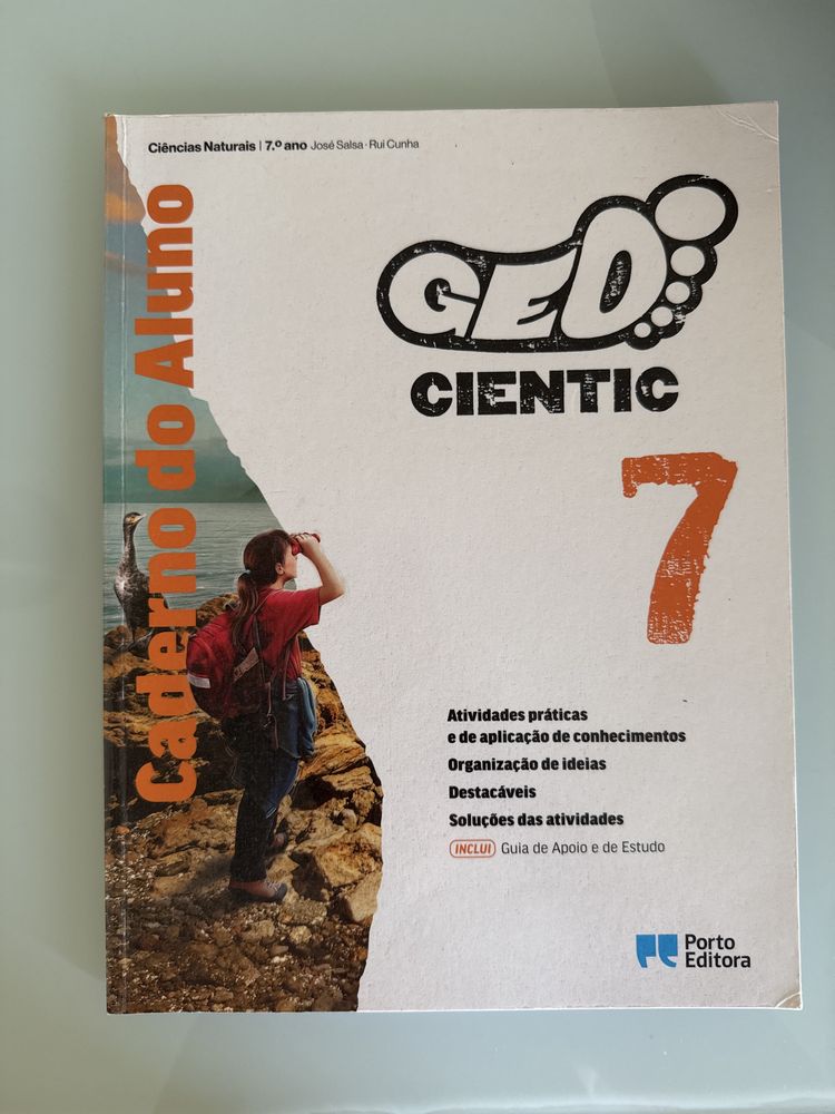 Cadernos de atividades 7º ano todas as disciplinas em excelente estado