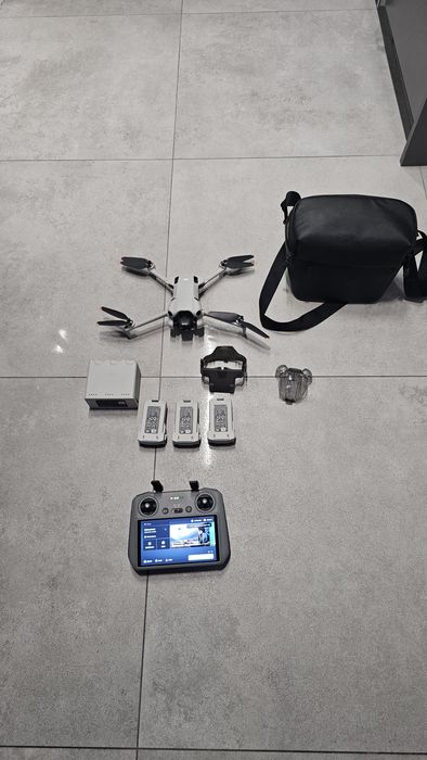 Dron Dji Mini 4 PRO FMC Fly More Combo RC 2