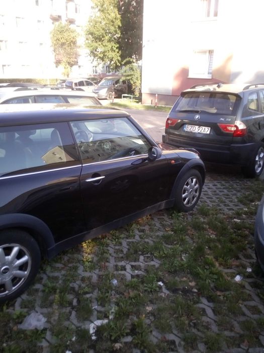 Mini cooper one 1.6 Benzyna
