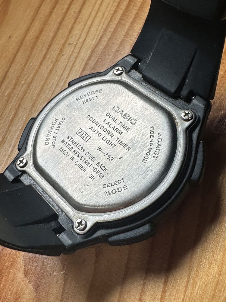 Zegarek casio W-753 uzywany