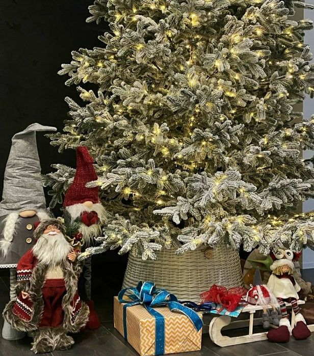 Спідничка для лита ялинка штучна ялинка та дровниця