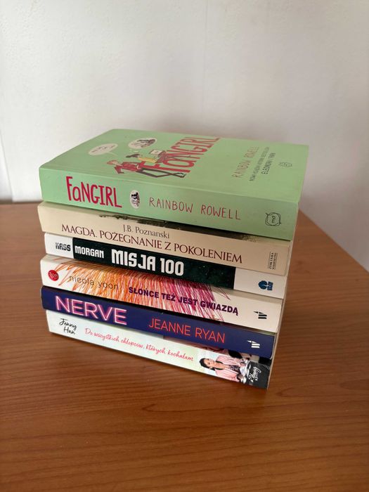Zestaw książek dla młodzieży 6 sztuk