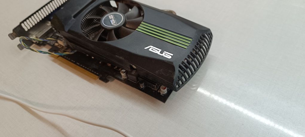 1gb ASUS ENGTS450 GeForce GTS 450 PCIe VGA DVI HDMI Graphics Card Unit