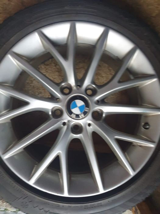 Oryginalne felgi aluminiowe BMW 17 cali – 5x120 + opony zimowe (stare)