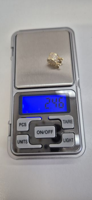 Złoty charms do bransoletki typu Pandora jabłuszko,białe cyrkonie