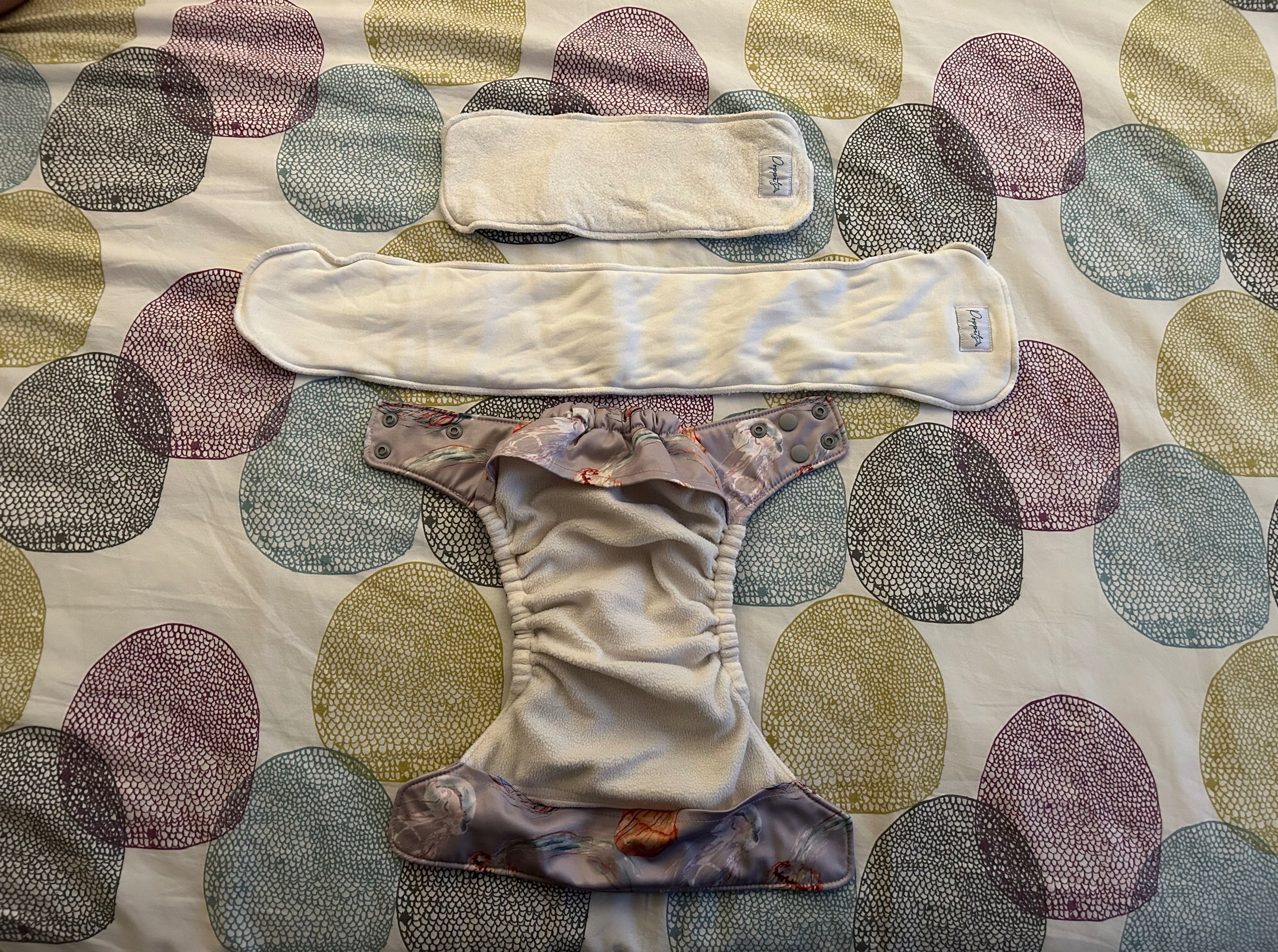 Vendo conjunto de Fraldas Reutilizáveis, como novas, ver descrição
