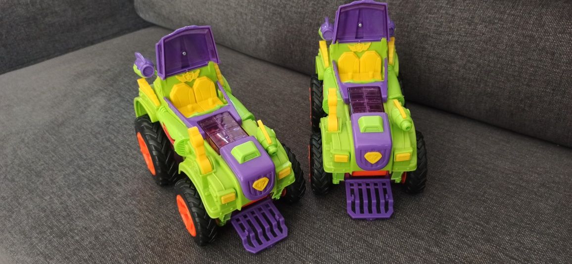 SuperZings S, pojazd Monster Roller Hydro Truck
